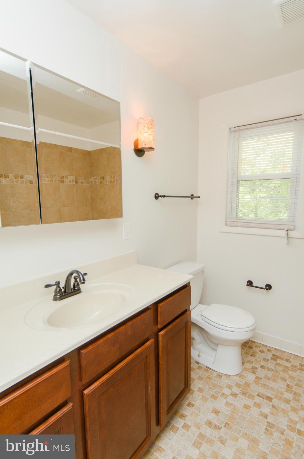 1670 Poles Road Essex, MD 21221 - Photo 16 of 30 Bath