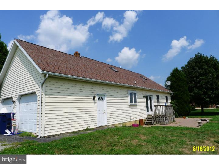 346 Highland Road Atglen, PA 19310 - Photo 3 of 8