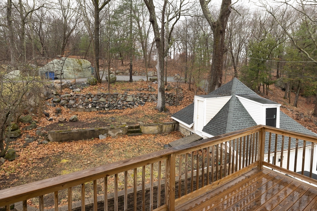 765 Walnut Street Lynnfield, MA 01940 - Photo 23 of 28