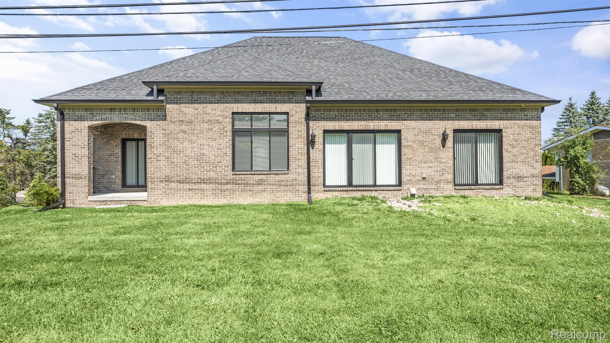 1497 Walton Blvd. Rochester, MI 48309 - Photo 28 of 35 Gallery Image 28