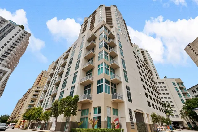 $449,999 | 9066 Southwest 73rd Court, Unit 701, Miami, FL 33156