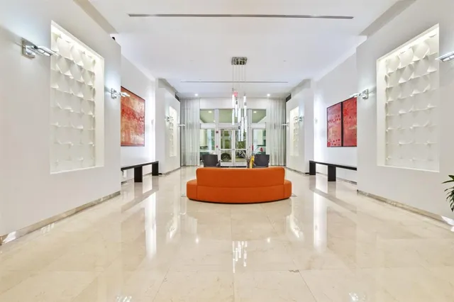 $449,999 | 9066 Southwest 73rd Court, Unit 701, Miami, FL 33156