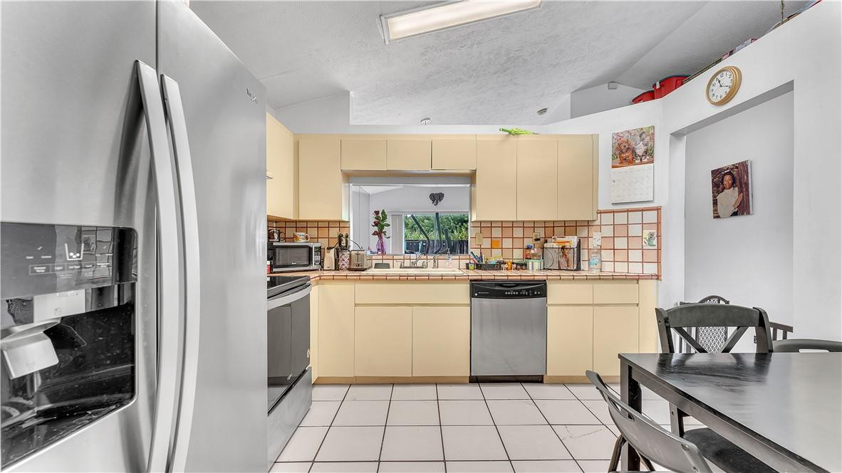 14532 Southwest 128th Court Road Miami, FL 33186 - Photo 13 of 19 Photo 13
