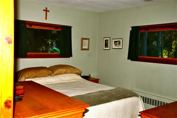 239 Ryan Road Northampton, MA 01062 - Photo 8 of 18 a bedroom with a bed and a window