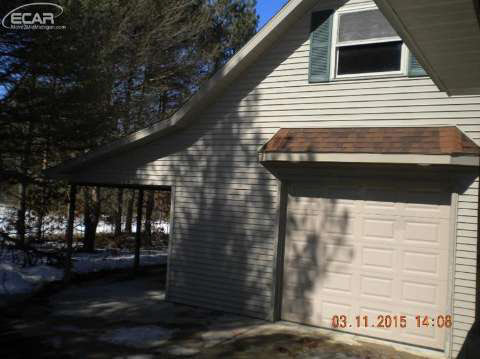 9327 Hubbard Road Davison, MI 48423 - Photo 26 of 29 20432235-25.JPG