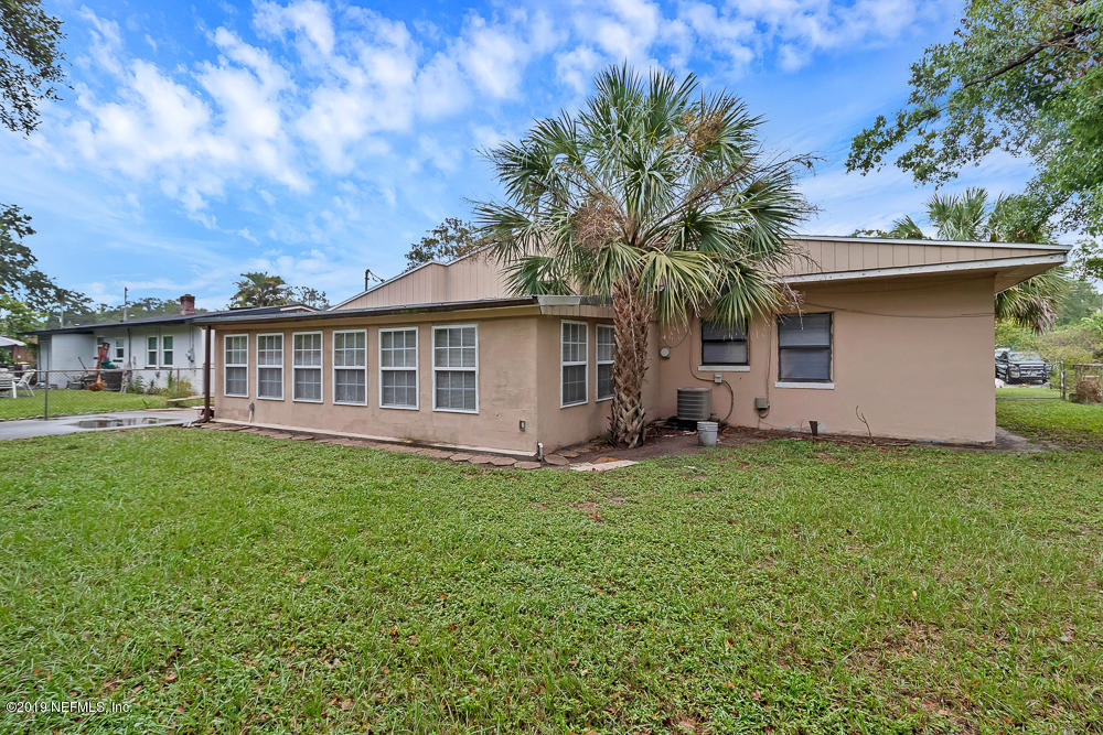6026 Temple Road Jacksonville, FL 32217 - Photo 13 of 13 a view of a house with a backyard