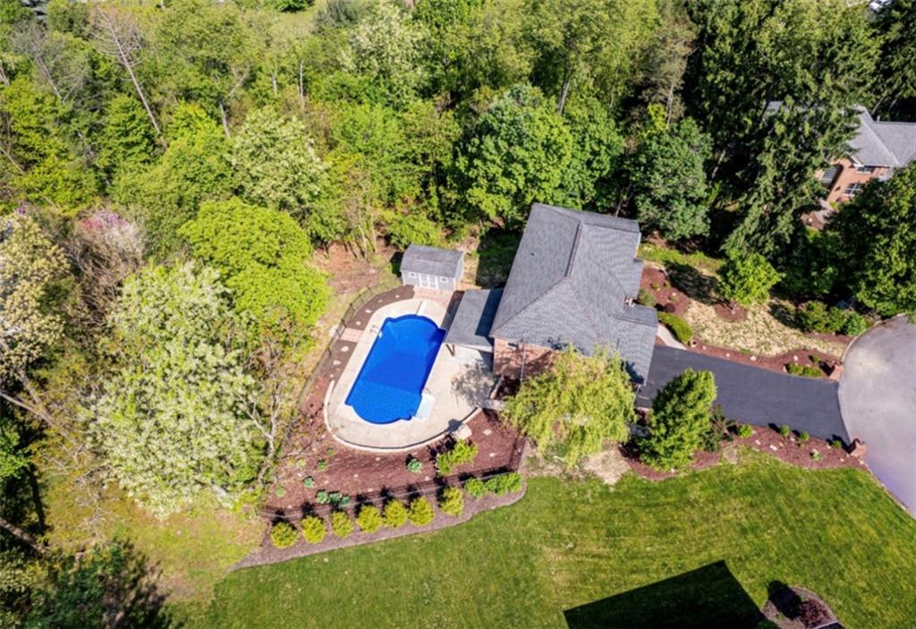 1120 Sandstone Road Greensburg, PA 15601 - Photo 4 of 43