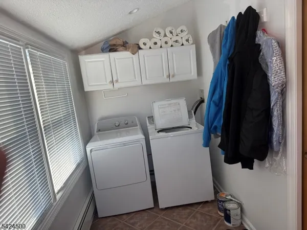 $3,400 | 275 Main Avenue, Unit 2, Stirling, NJ 07980