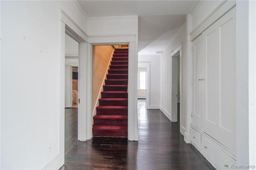 160 East Long Lake Road Bloomfield Hills, MI 48304 - Photo 23 of 58