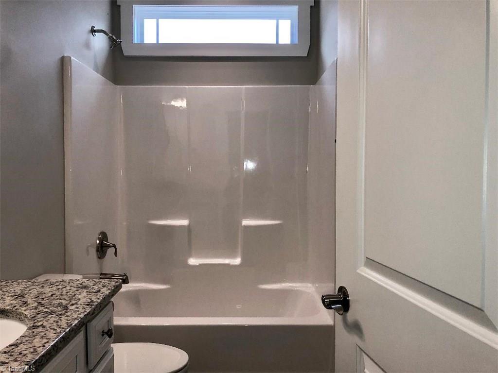3428 Amber Mdws Road, Unit 27 High Point, NC 27265 - Photo 14 of 26