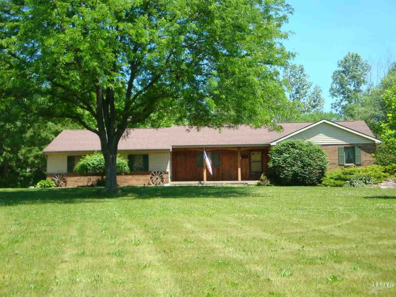 7221 West Hamilton Road South Fort Wayne, IN 46814 - Photo 1 of 28