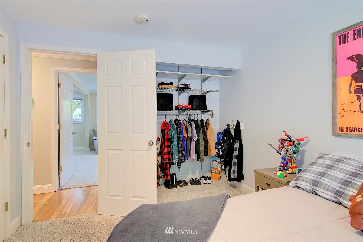 9304 Northeast 184th Place Bothell, WA 98011 - Photo 21 of 40 Gallery Image 21
