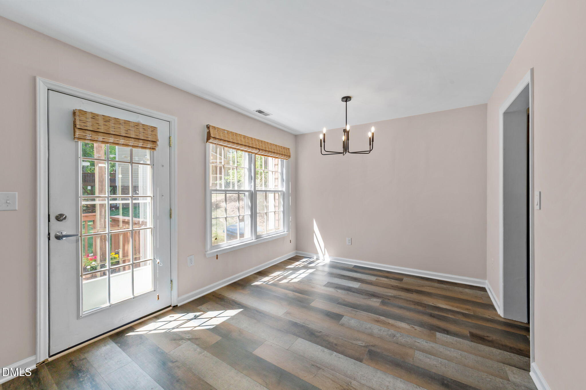 102 Shady Spring Place Durham, NC 27713 - Photo 13 of 37 25-web-or-mls-VB4A6666