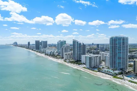 $2,610,000 | 2711 South Ocean Drive, Unit 1202, Hollywood, FL 33019