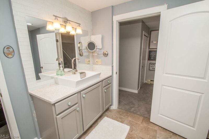 1007 Stewart Road Kent, OH 44240 - Photo 19 of 35 Full bath off of bedroom in lower level