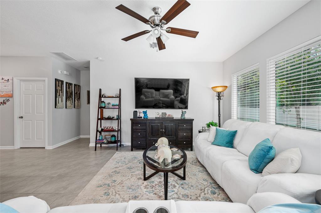 11973 Bridgehampton Road Jacksonville, FL 32218 - Photo 9 of 38