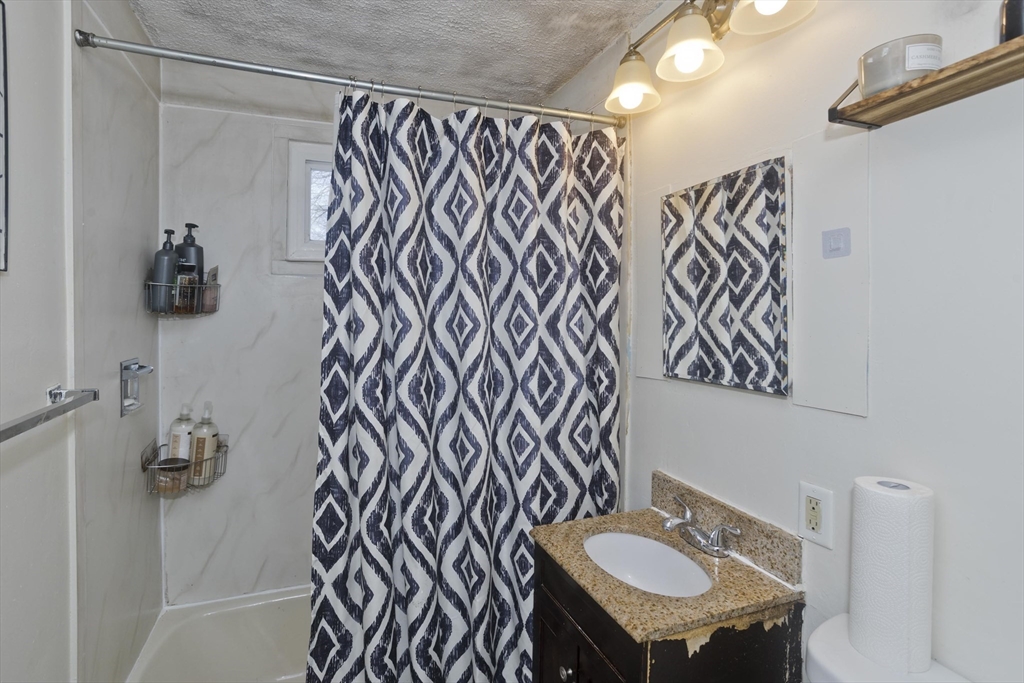 70 Chateaugay Street Chicopee, MA 01020 - Photo 10 of 17