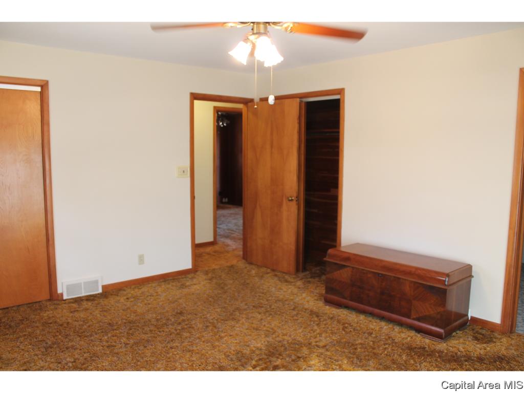 25 Sumner Lane Springfield, IL 62707 - Photo 29 of 36 Gallery Image 29