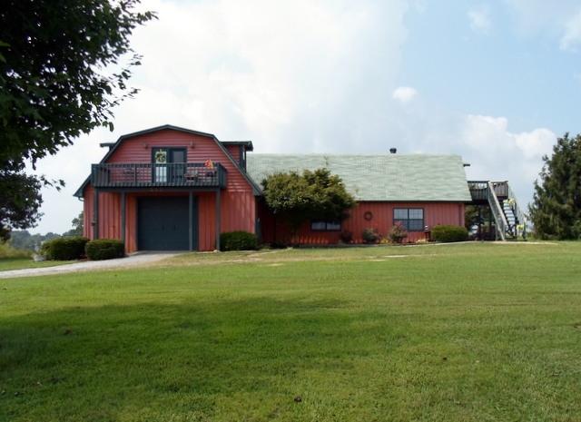 237 Hillcrest Road Madisonville, TN 37354 - Photo 2 of 19 02-SAM_0263