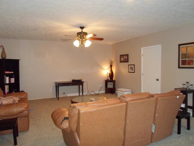 237 Hillcrest Road Madisonville, TN 37354 - Photo 8 of 19 08-SAM_0239
