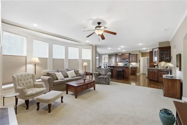 $550,000 | 10229 Avalon, Kansas City, MO 64154