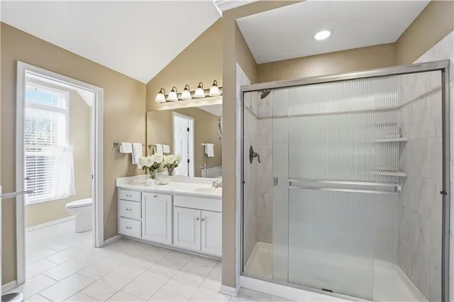 $550,000 | 10229 Avalon, Kansas City, MO 64154