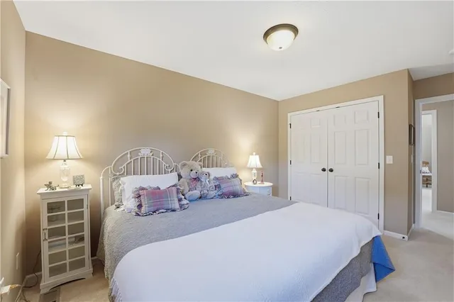 $550,000 | 10229 Avalon, Kansas City, MO 64154