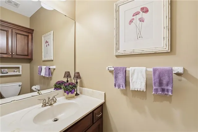 $550,000 | 10229 Avalon, Kansas City, MO 64154