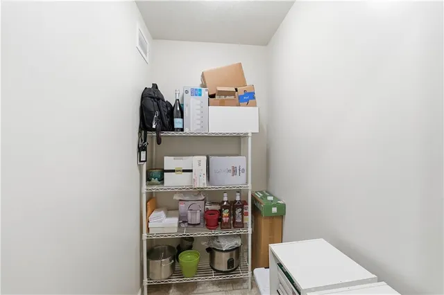 $550,000 | 10229 Avalon, Kansas City, MO 64154