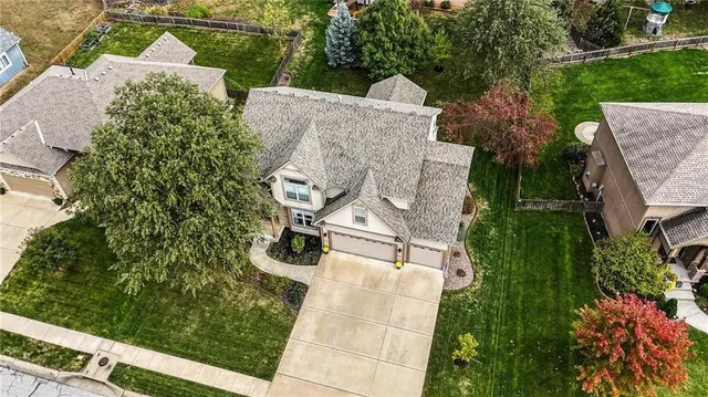 $550,000 | 10229 Avalon, Kansas City, MO 64154