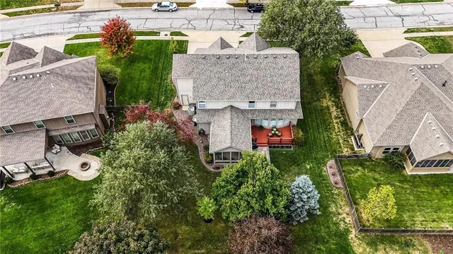 $550,000 | 10229 Avalon, Kansas City, MO 64154