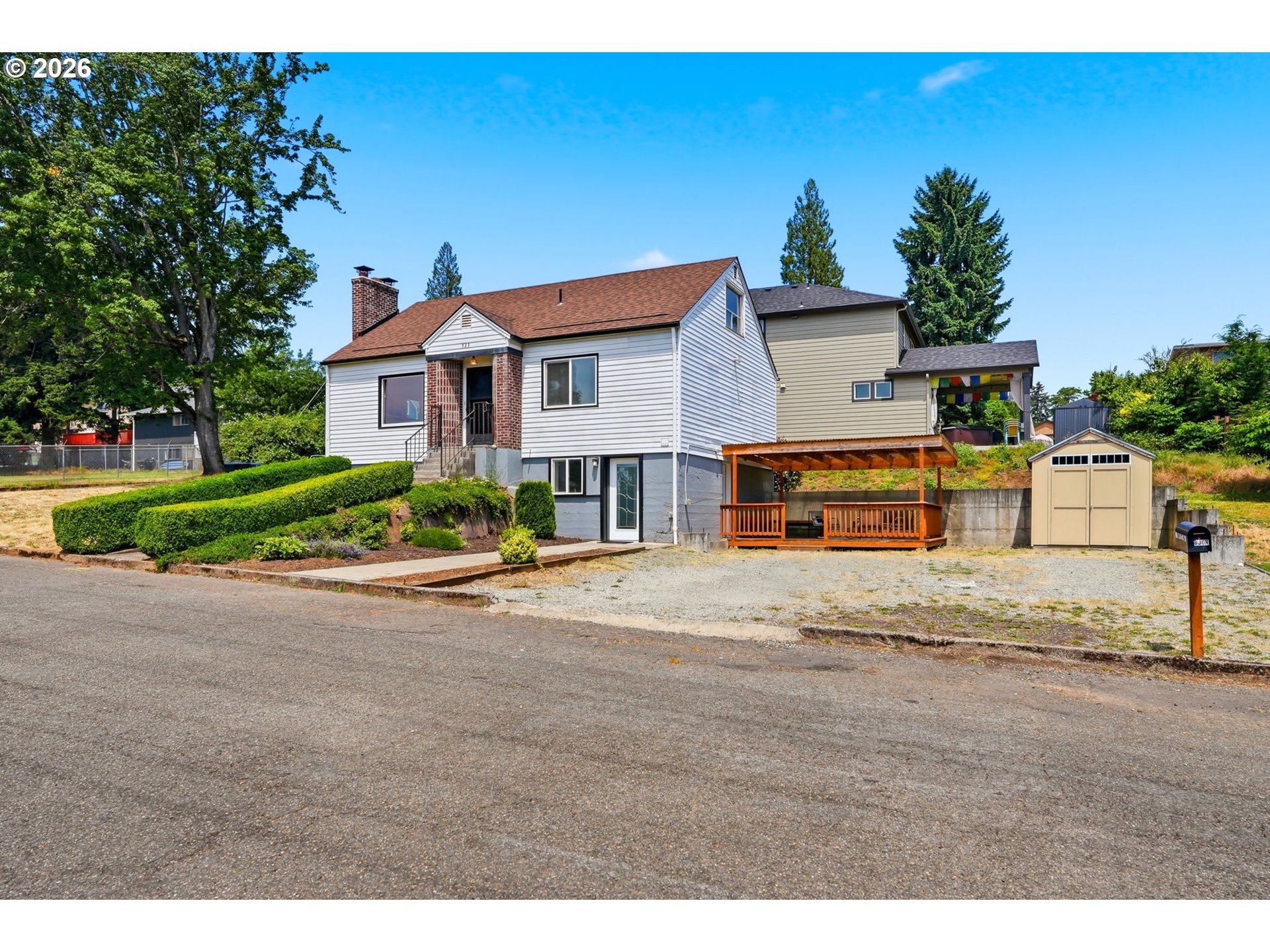 131 Northwest 11th Avenue Camas, WA 98607 - Photo 4 of 47