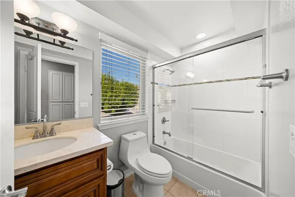 $5,600 | 78 North Sierra Bonita Avenue, Unit 2, Pasadena, CA 91106