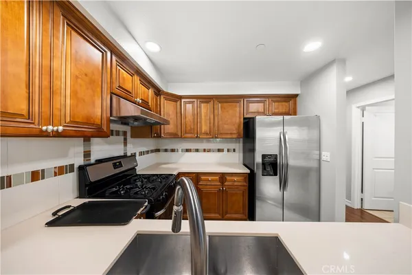 $5,600 | 78 North Sierra Bonita Avenue, Unit 2, Pasadena, CA 91106