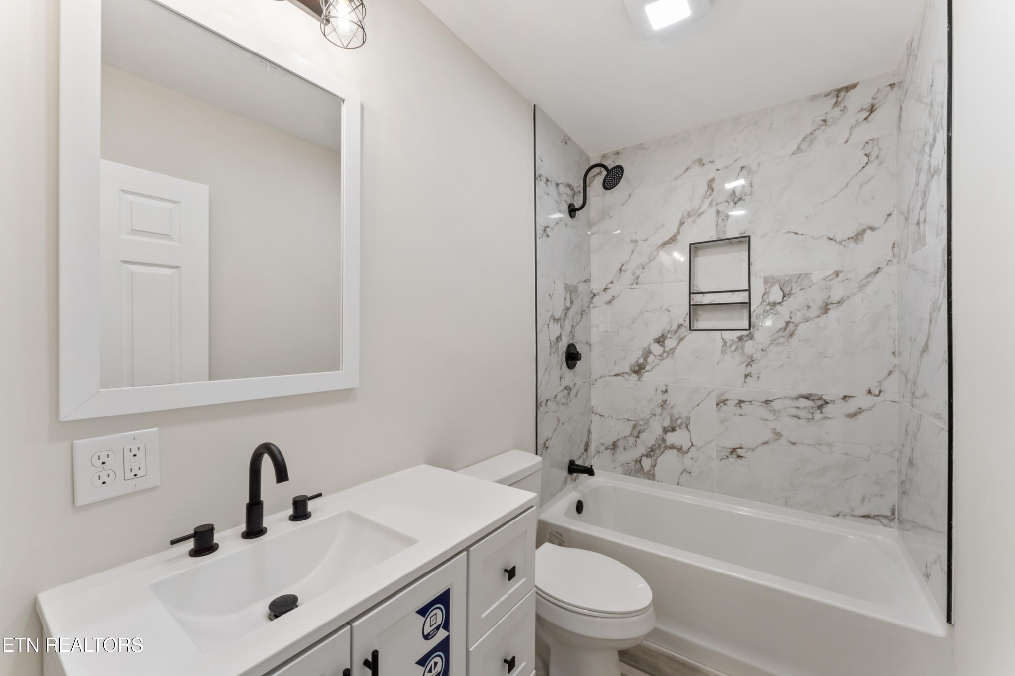 1521 Riverside Road Knoxville, TN 37914 - Photo 17 of 41 Gallery Image 17