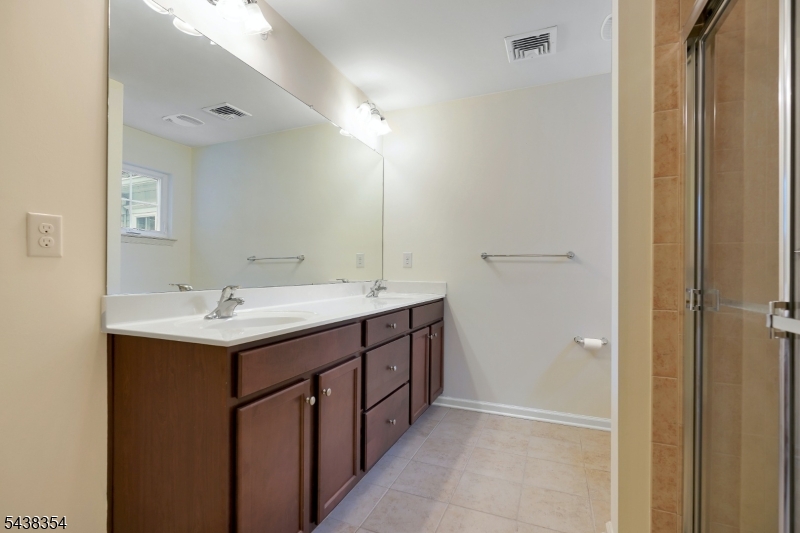 308 Rotando Way Morris Plains, NJ 07950 - Photo 27 of 28