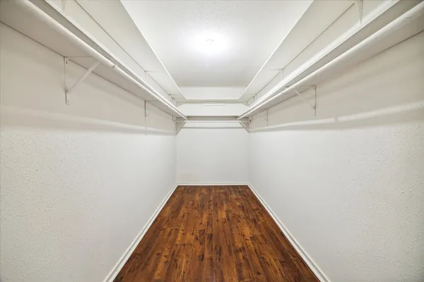 $2,200 | 1864 South Gessner Road, Houston, TX 77063