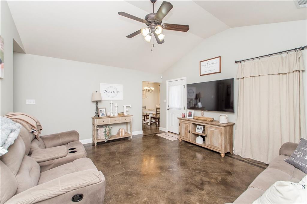 11503 Rabbit Run Hammond, LA 70401 - Photo 4 of 16 Gallery Image 4