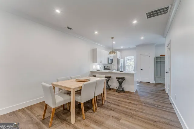 $2,400 | 93 Chateau Drive Southeast, Rome, GA 30161