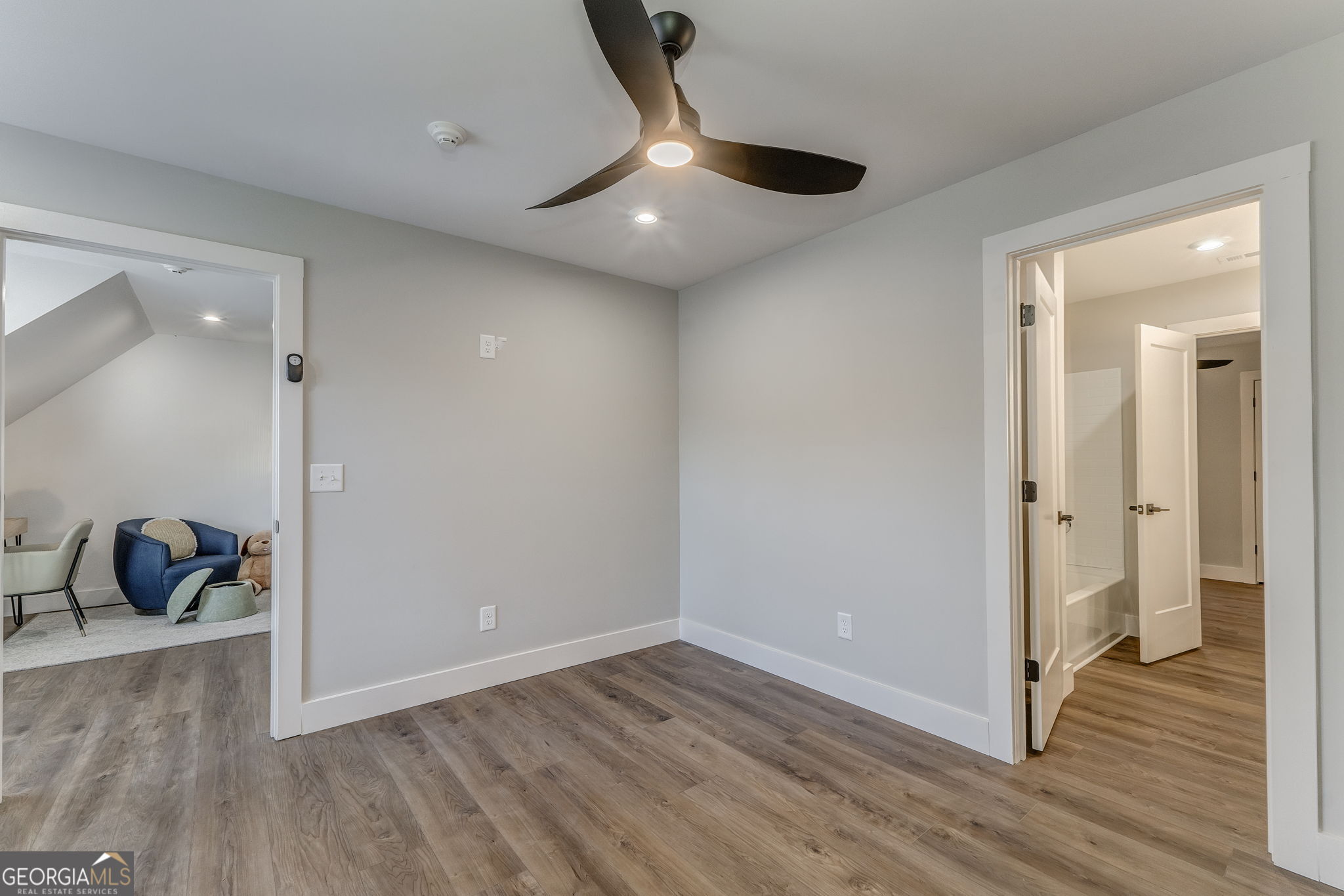 93 Chateau Drive Southeast Rome, GA 30161 - Photo 49 of 66 a view of a livingroom with wooden floor