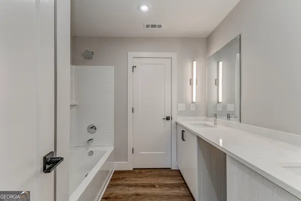 $2,400 | 93 Chateau Drive Southeast, Rome, GA 30161