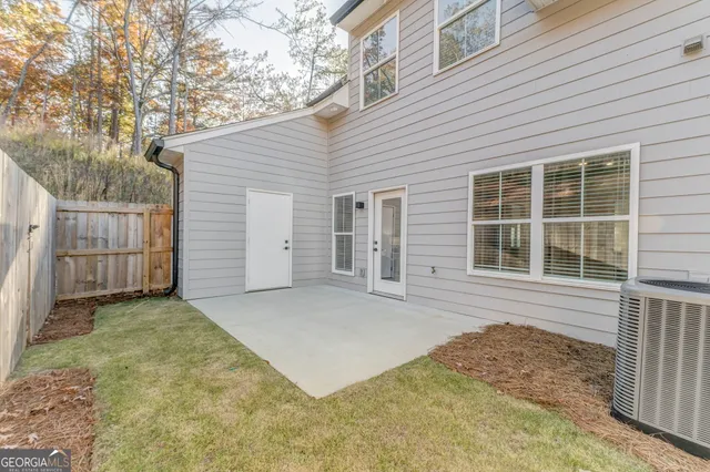 $2,400 | 93 Chateau Drive Southeast, Rome, GA 30161