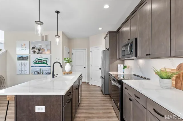 $354,849 | 41 Wingtip Ct Street, St. Peters, MO 63376