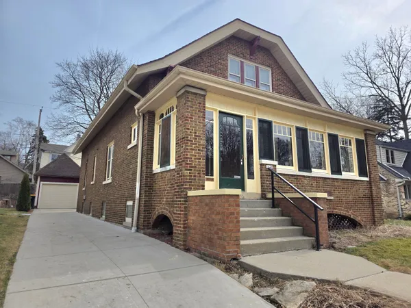$399,900 | 1640 North 69th Street, Wauwatosa, WI 53213