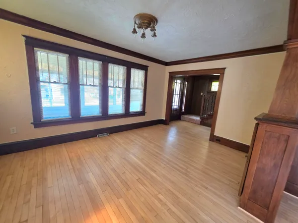 $399,900 | 1640 North 69th Street, Wauwatosa, WI 53213