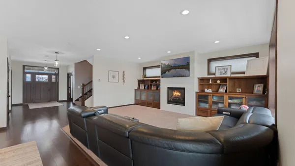 $598,000 | 45 Robert Street, Elrosa, MN 56325