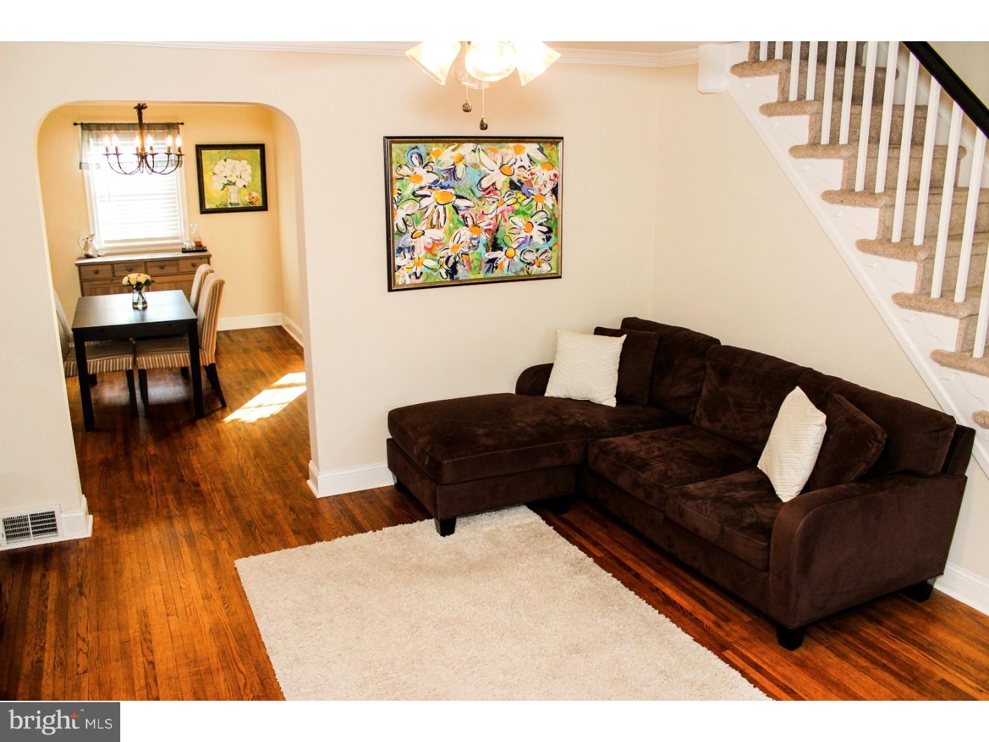 4060 Lasher Road Drexel Hill, PA 19026 - Photo 5 of 20 Living Room