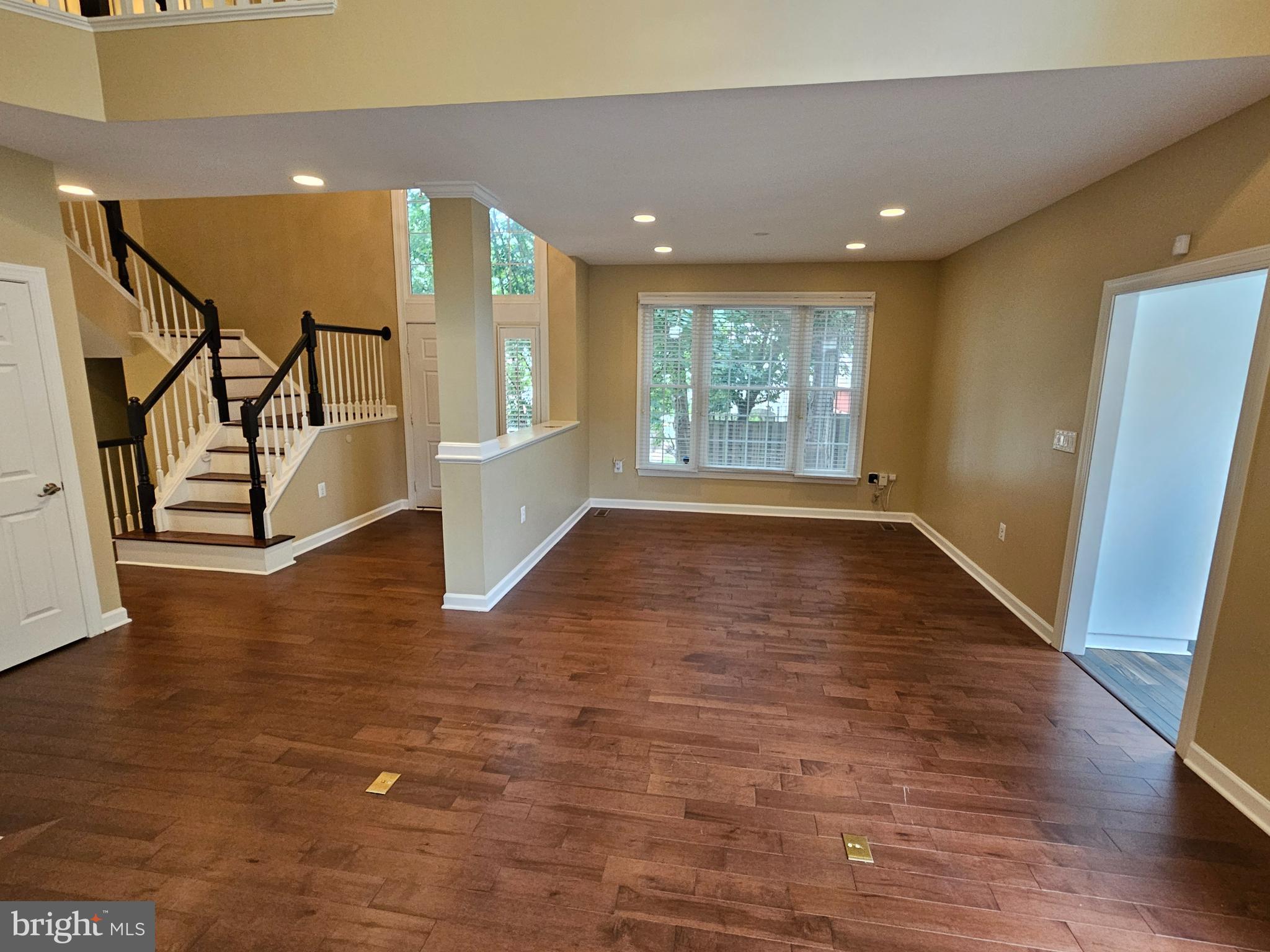 1369 Park Garden Lane Reston, VA 20194 - Photo 9 of 31 View toward Dining Room