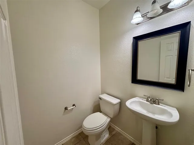 $2,375 | 1917 Sand Creek Road, Cedar Park, TX 78613