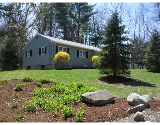 20 Spaulding Road Chelmsford, MA 01824 - Photo 2 of 11